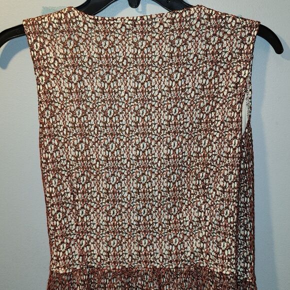 Young Essence  - Picture 5 of 9